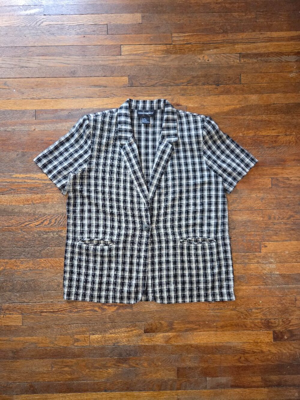 Vintage Requirements Black and Khaki Plaid Short Sleeve Unlined Blazer